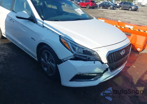 2017 Hyundai Sonata Hybrid Limited from USA, damaged, VIN KMHE34L12HA057567